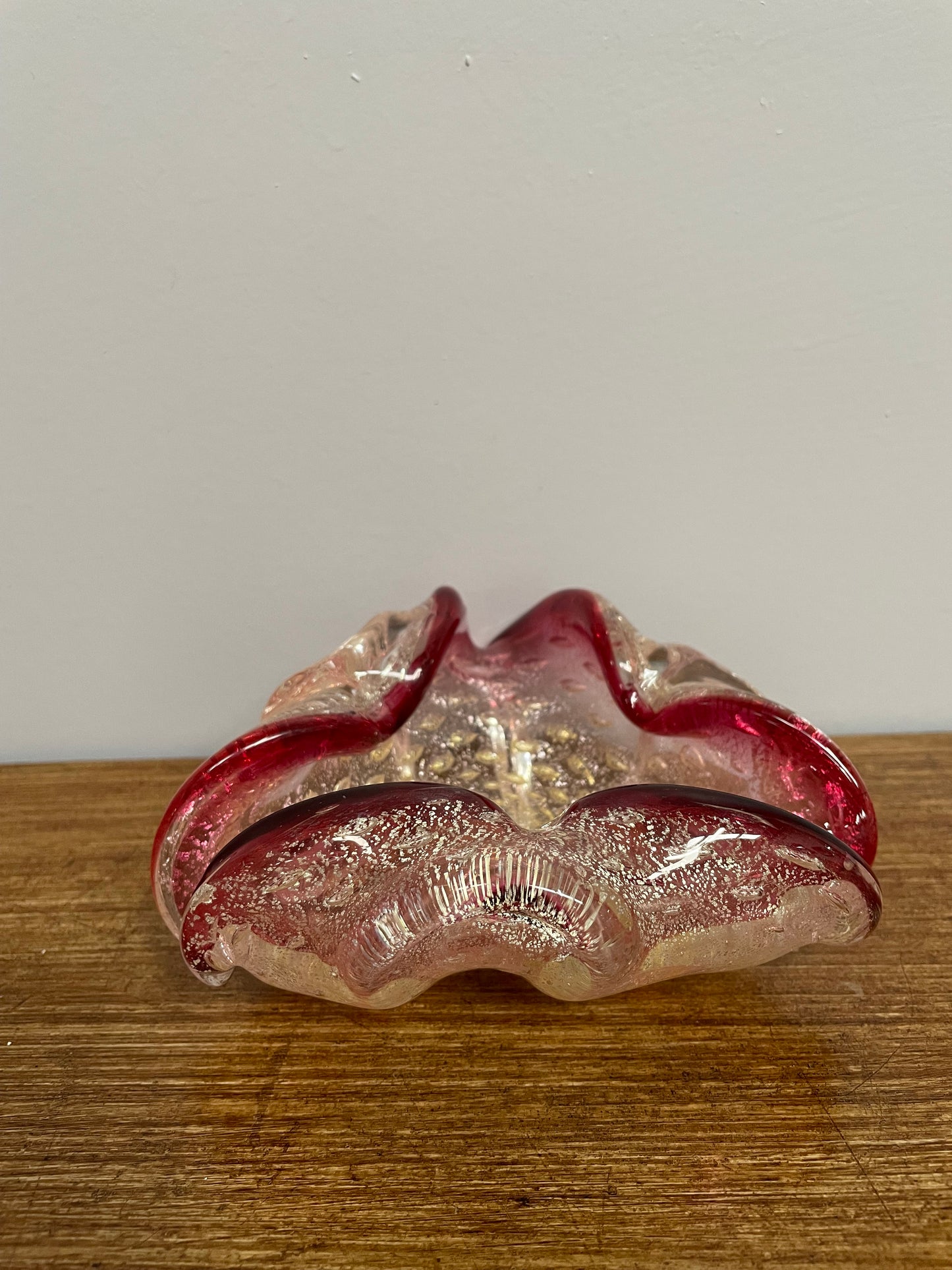 Very attractive cranberry, clear glass with silver and gold aventurine bullicante dish. In good original condition.