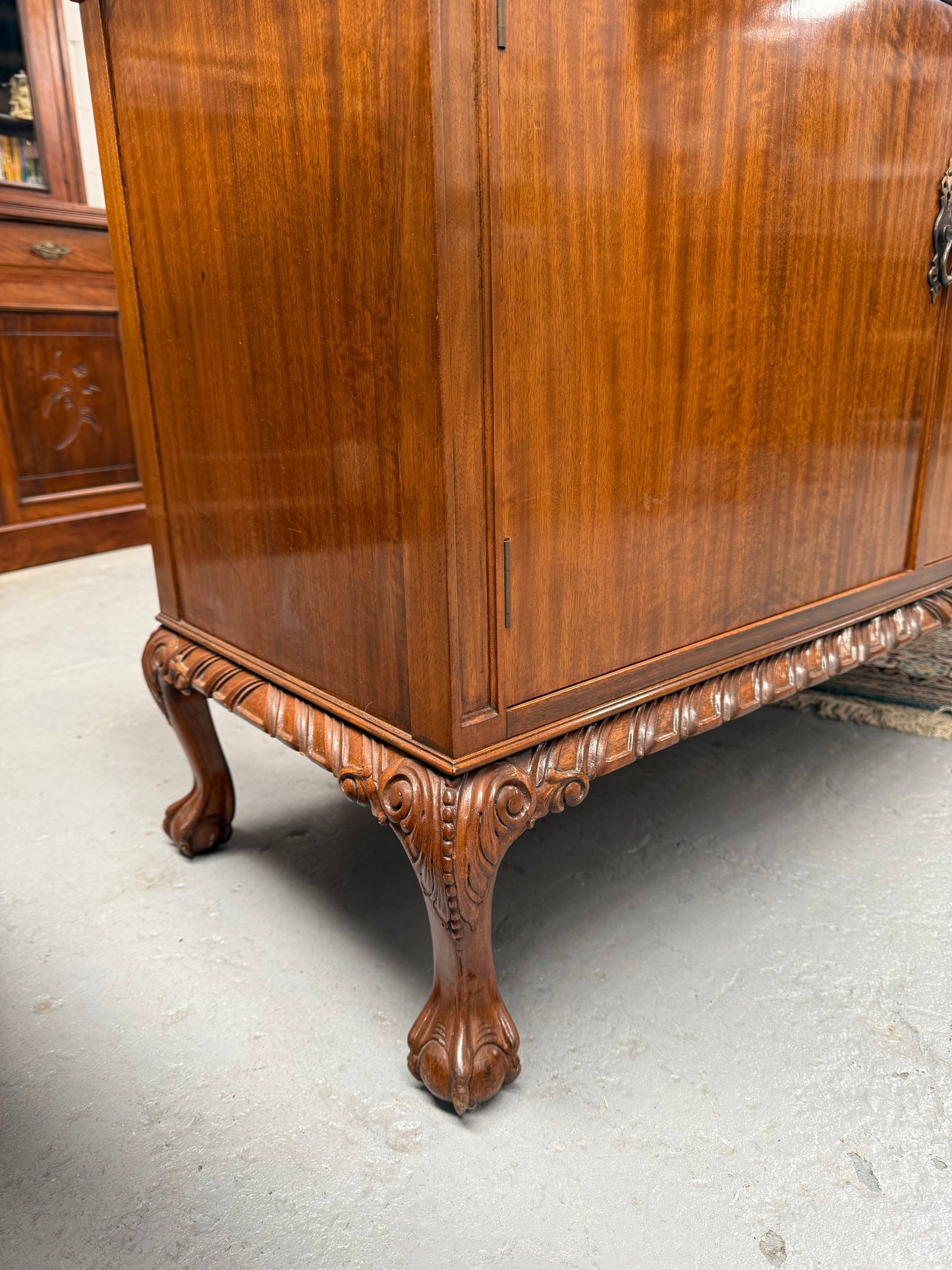 Mahogany Chippendale Style TV Cabinet