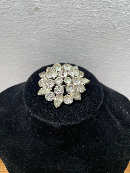 Vintage Rhinestone Weiss Style Brooch
