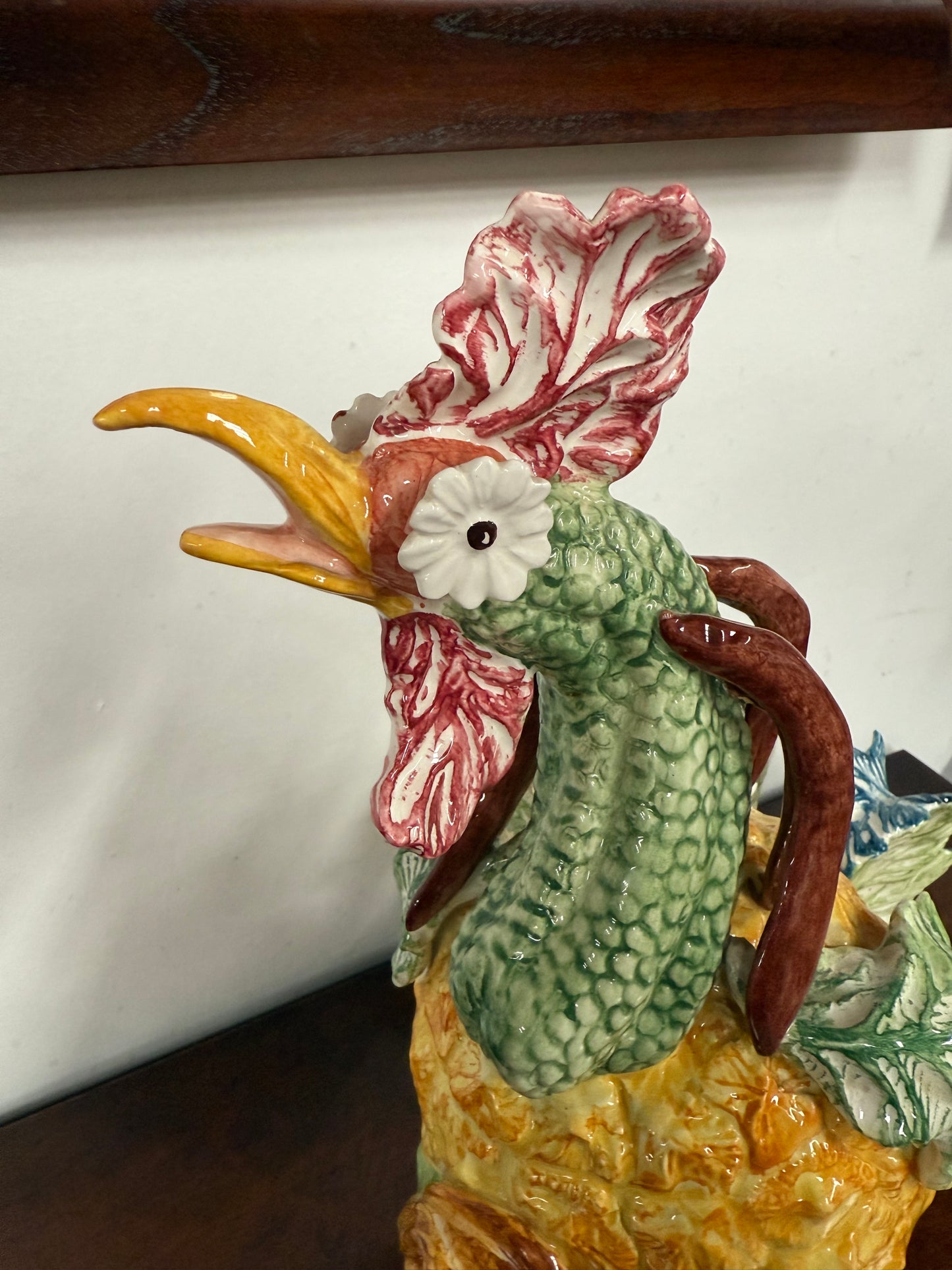 Extraordinary Vintage Italian Hand Painted Majolica Rooster
