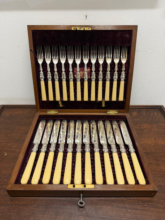 Victorian Boxed Fruit Knife and Forks