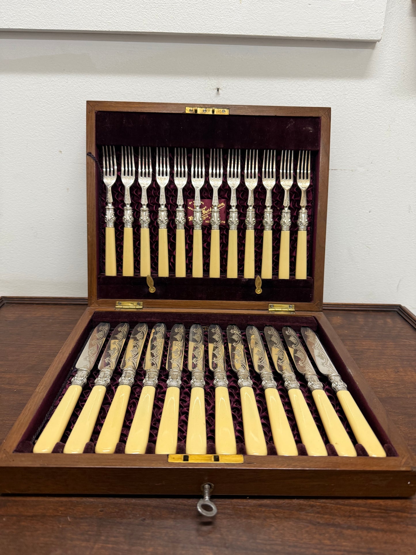 Victorian Boxed Fruit Knife and Forks