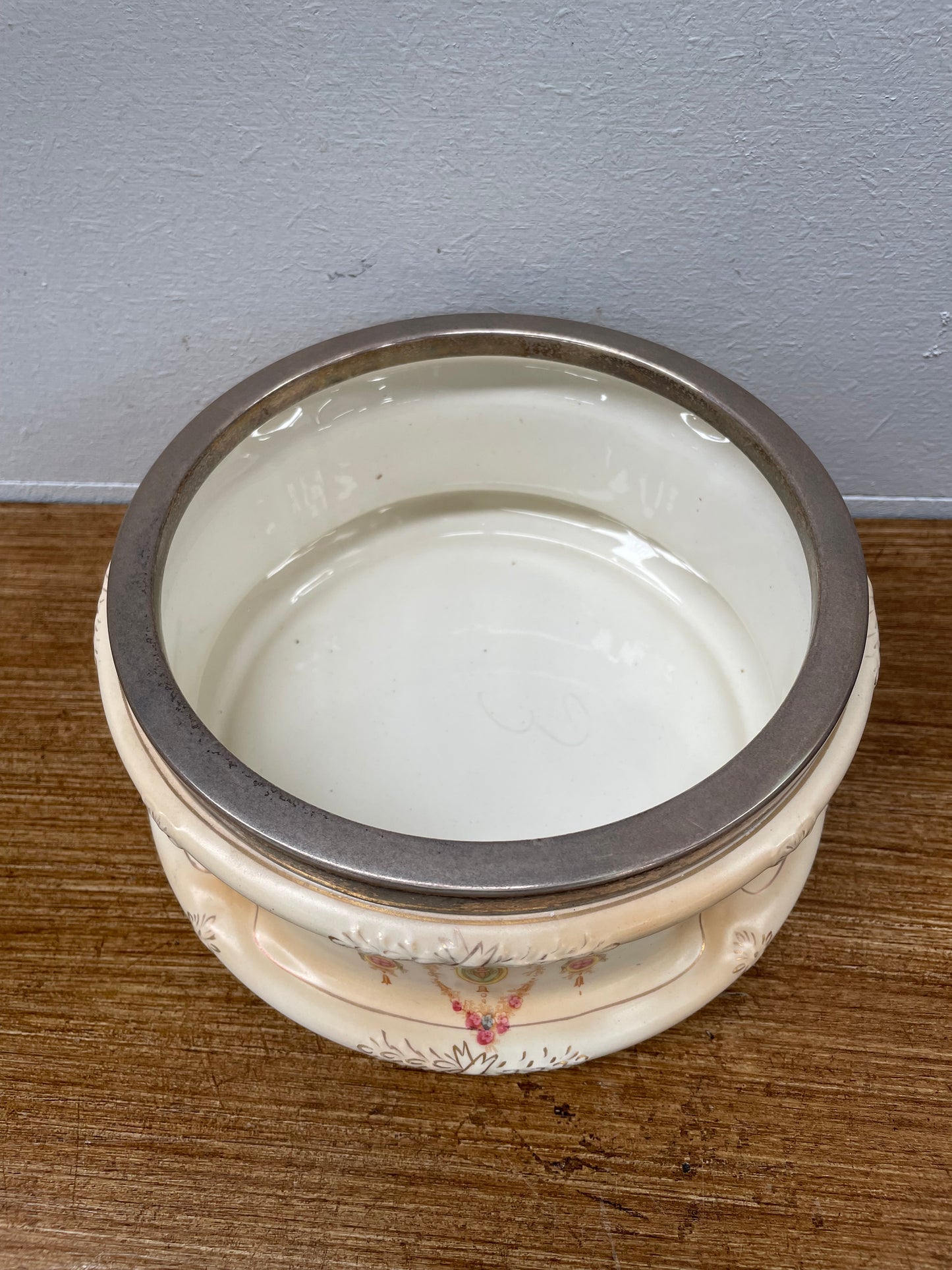 Vintage Crown Devon Salad/Fruit Bowl