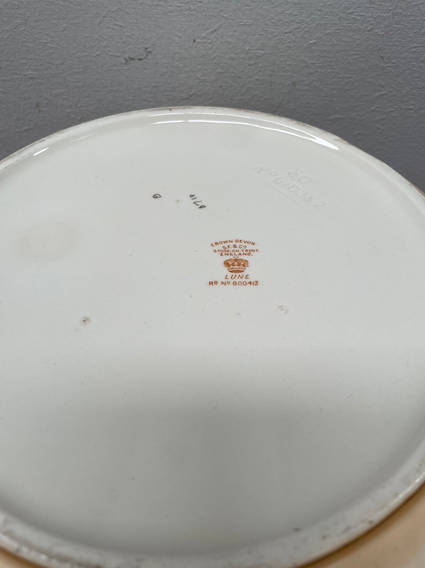 Vintage Crown Devon Salad/Fruit Bowl