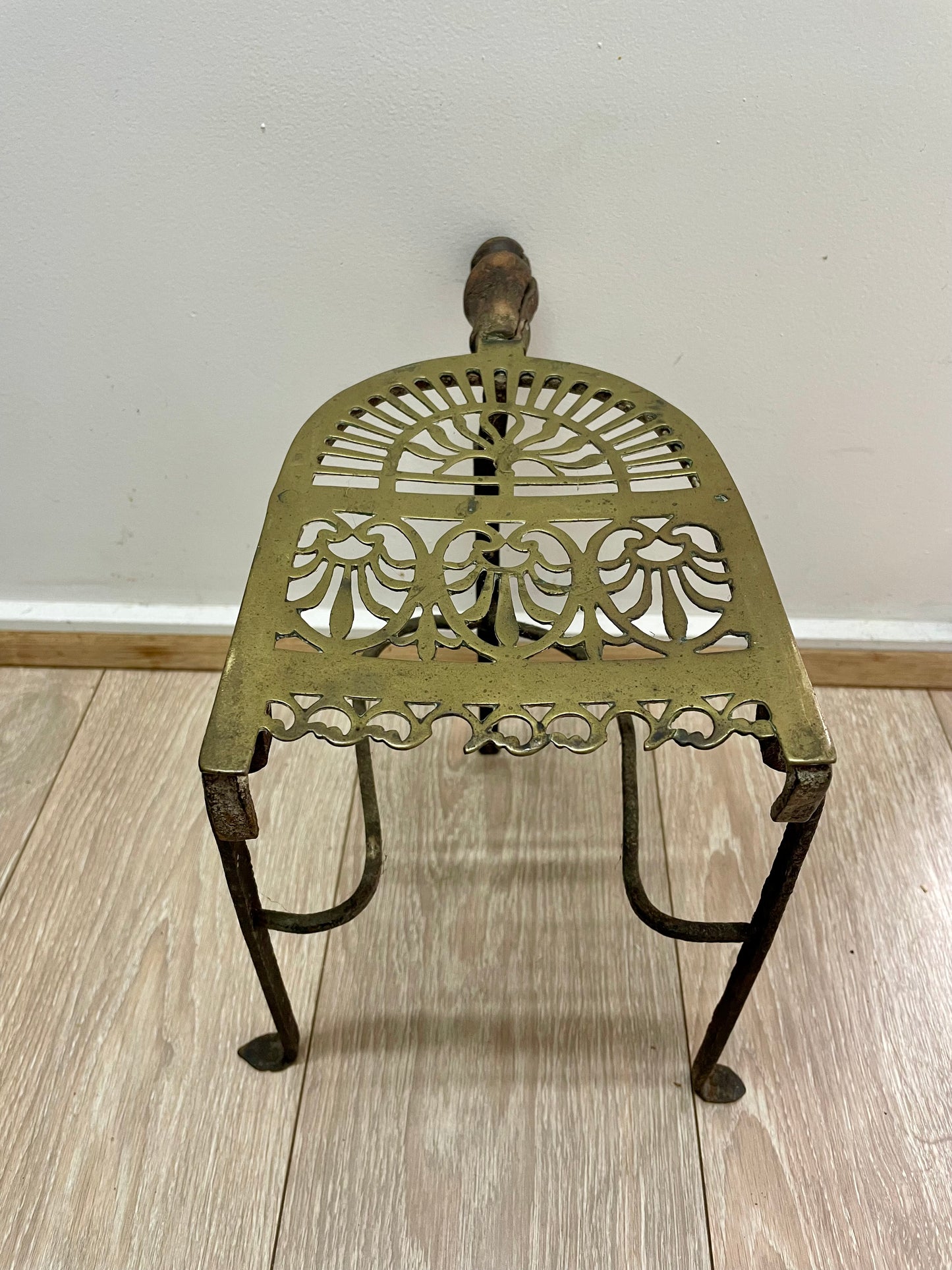 Fabulous Antique Early 19th Century Pot Stand