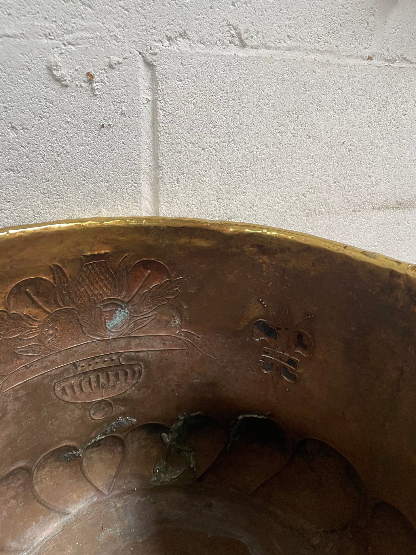 Impressive Large Antique Polished Brass Jardiniere
