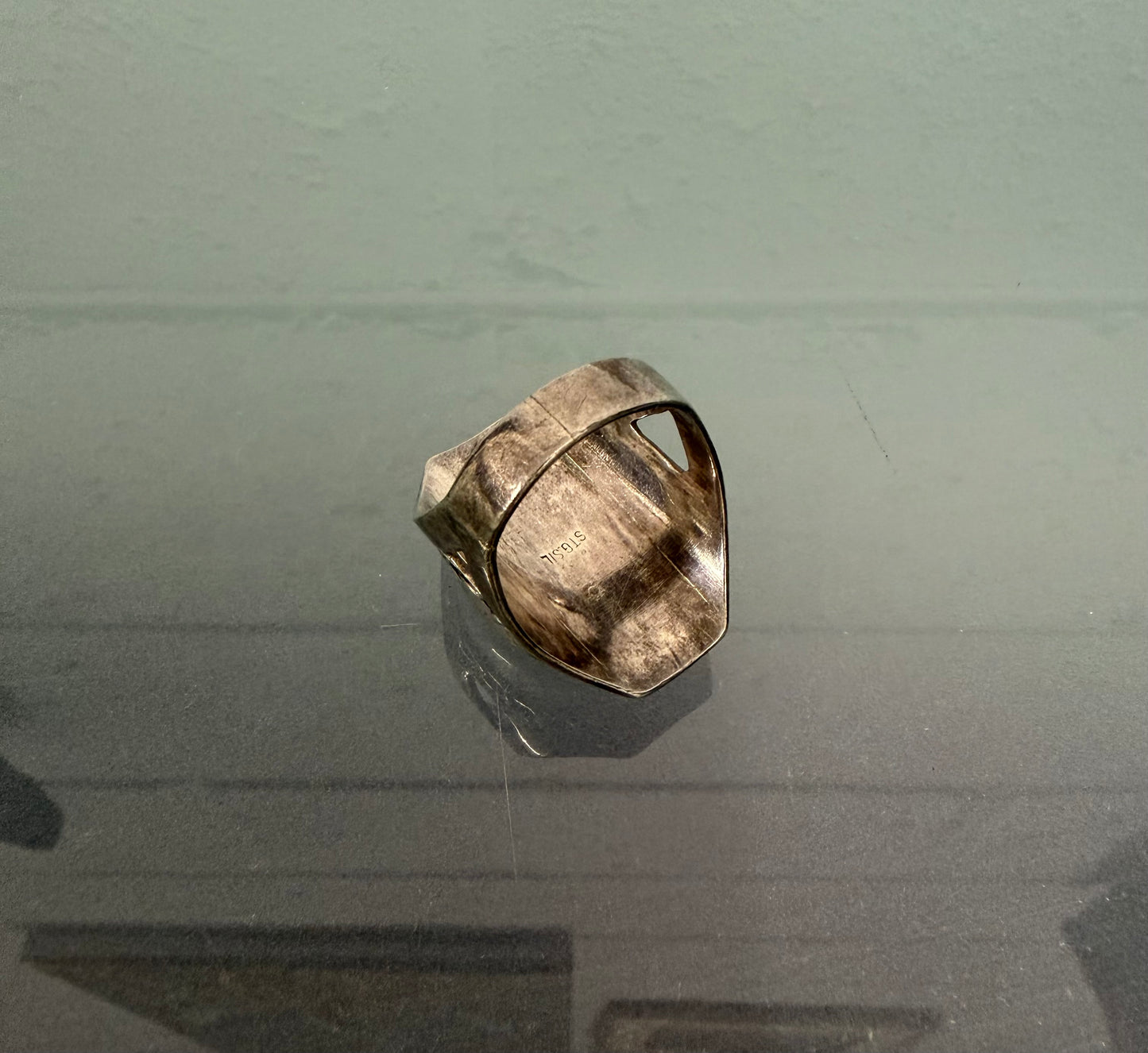 Vintage heavy Silver Ring With Nephrite Jade