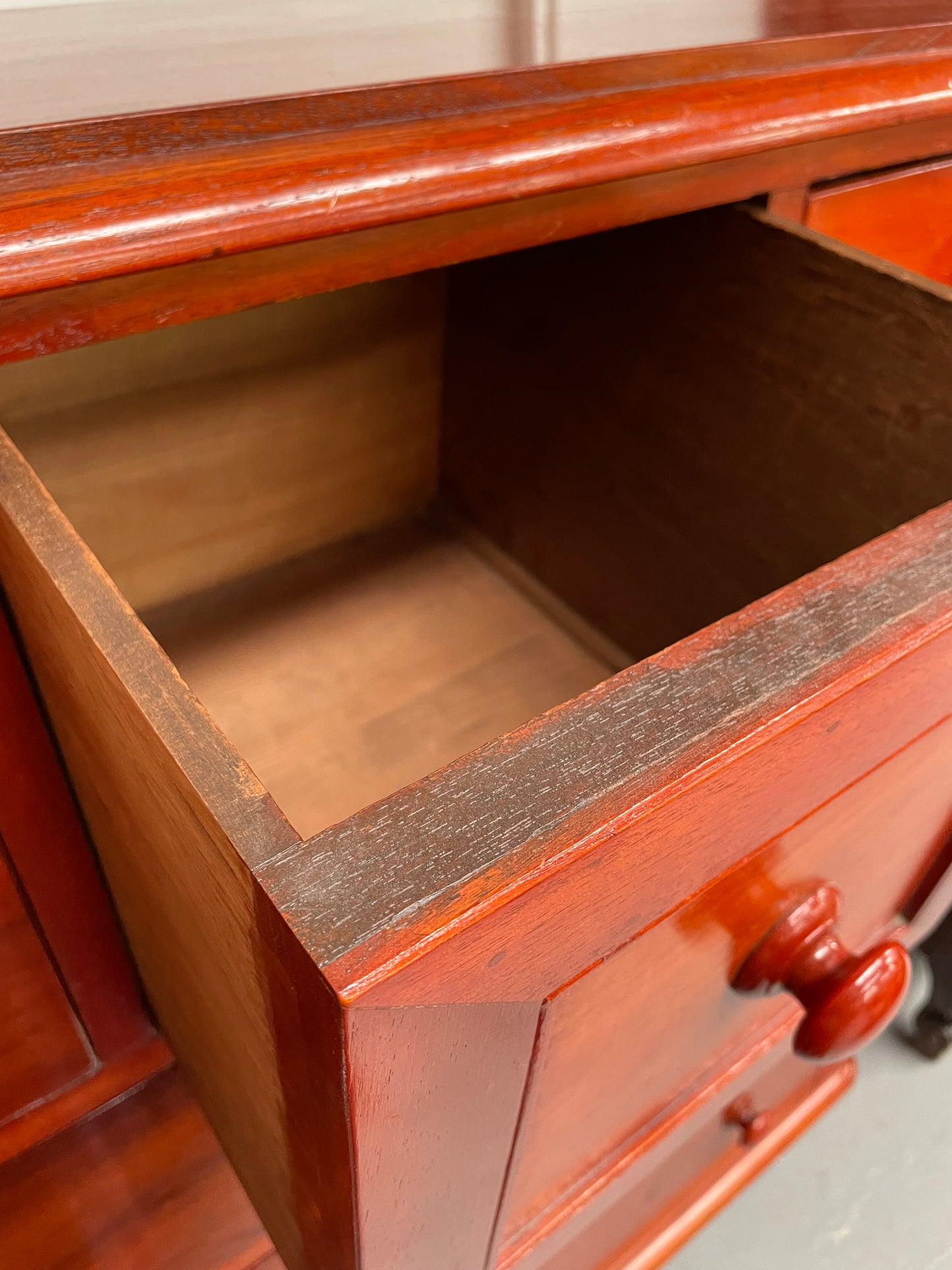 Practical Victorian Cedar chest of seven drawers providing plenty of storage. It is in good original condition and has been sourced locally.