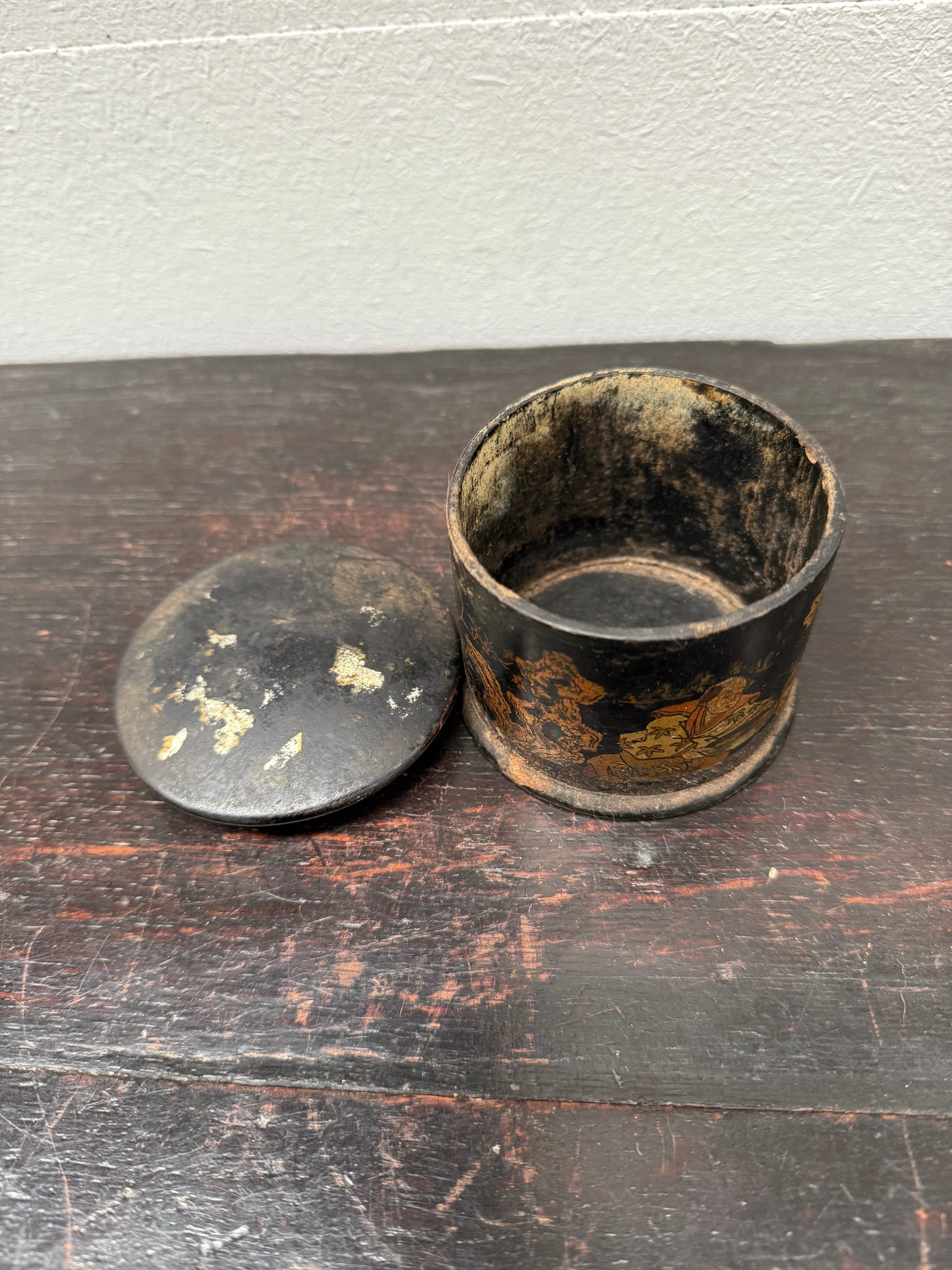 Antique Papier Mache Trinket Box