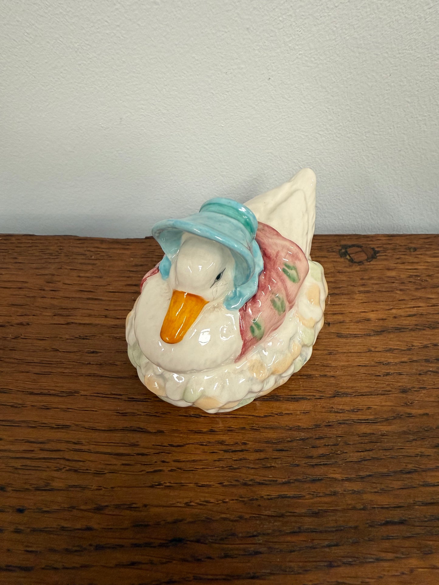 Beatrix Potter "Jemima Puddleduck Made A Feather Nest"