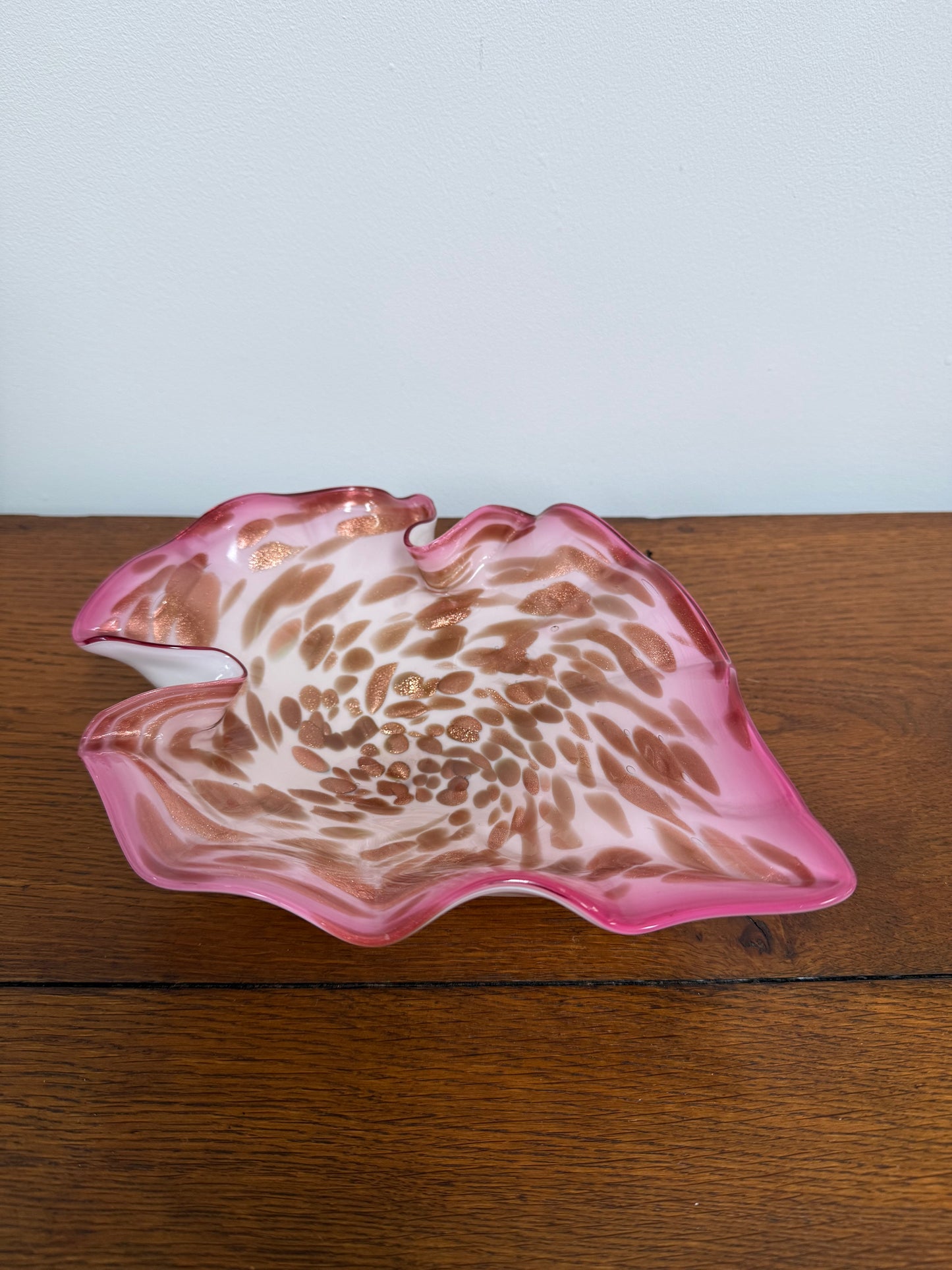 Vetro Artistico Veneziano Murano Pink Glass Bowl With Copper Aventurine