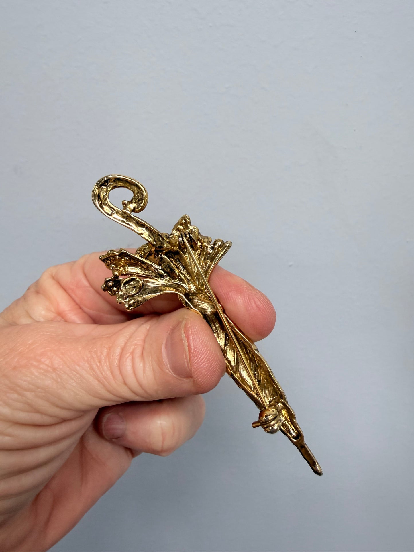 Vintage Gold Plated Umbrella Brooch