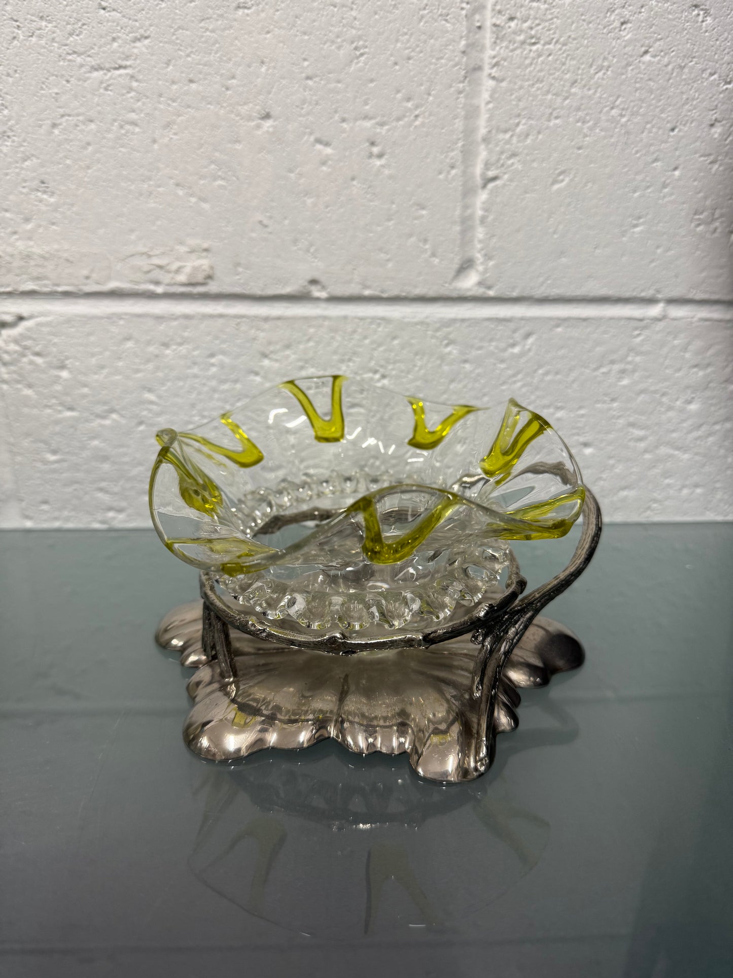 Antique Walker & Hall Silver Plate Stand With Frilled Glass Bowl