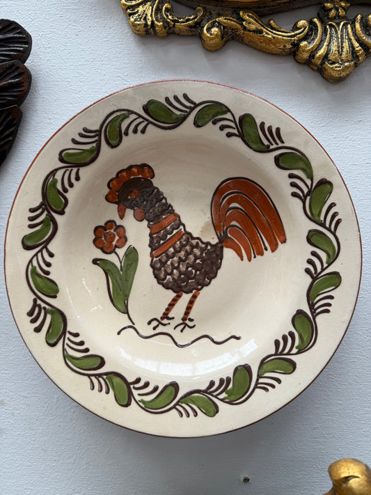 Vintage Hand Painted Rooster Majolica Wall Hanging Plate