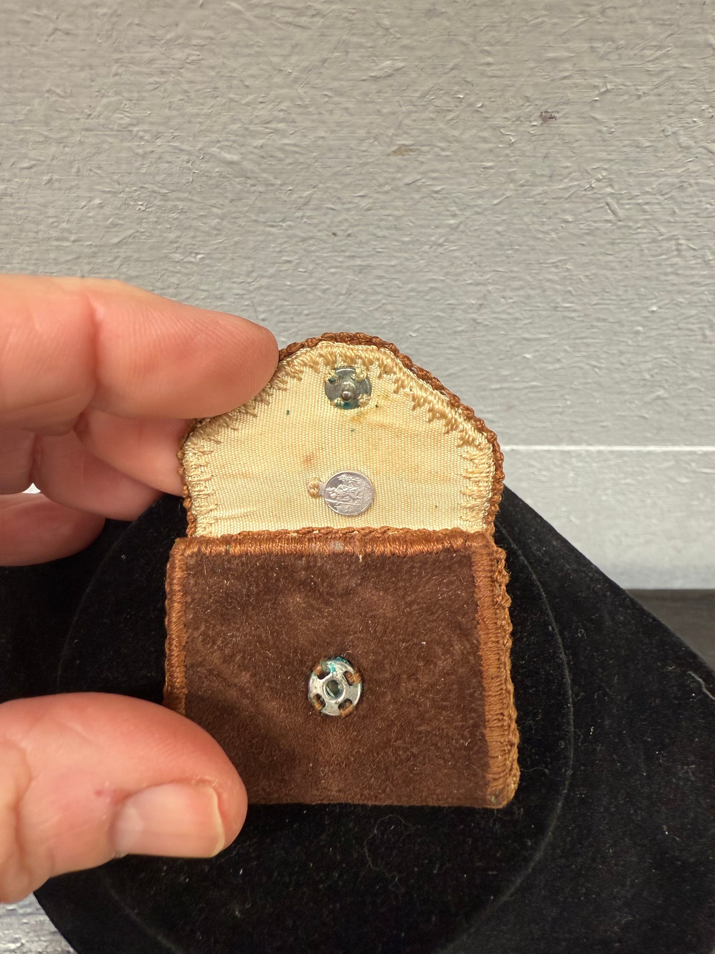 Vintage Pocket Reliquary Sacred Heart Of Jess