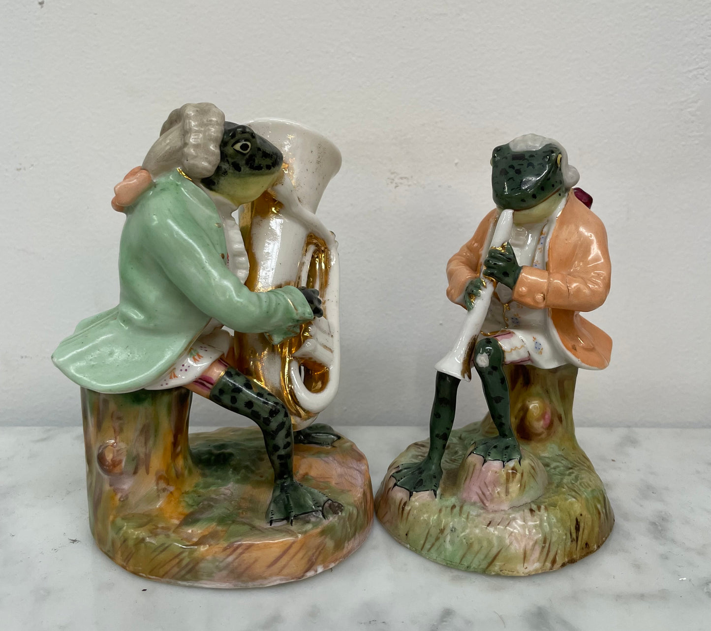 Rare Pair Of Sitzendorf Dresden Frog Musicians
