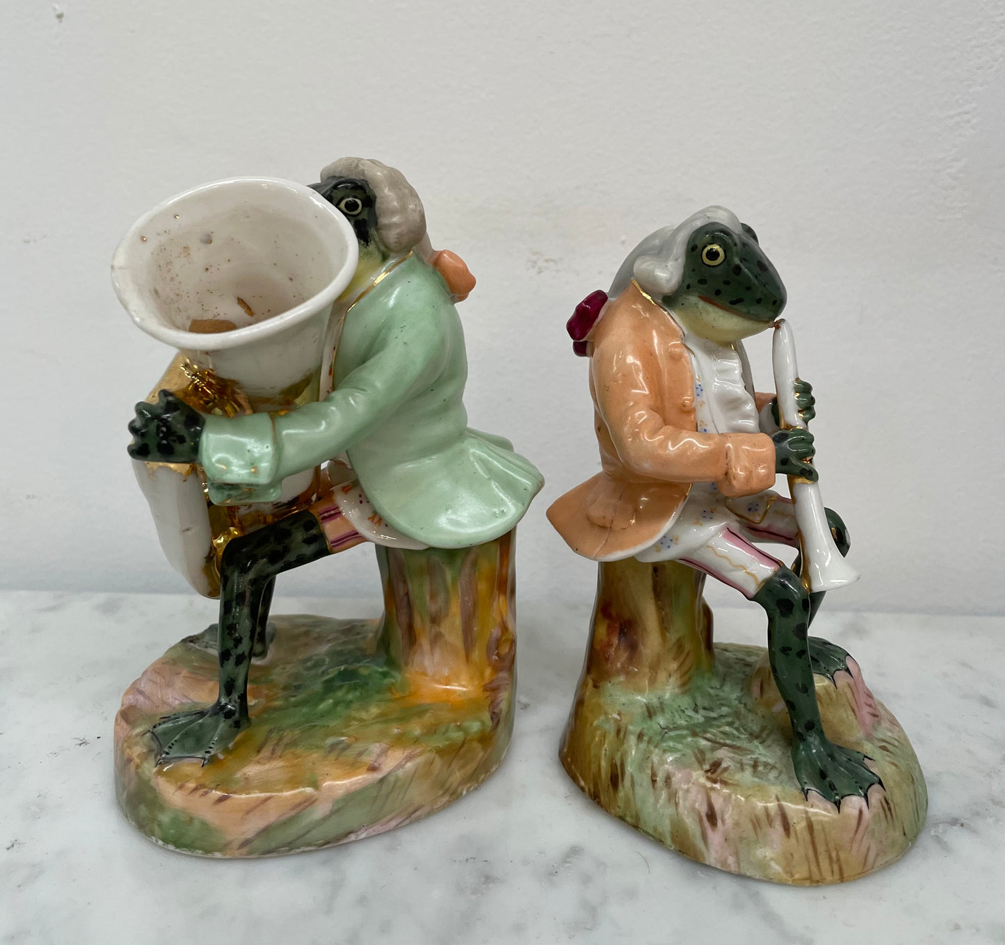 Rare Pair Of Sitzendorf Dresden Frog Musicians