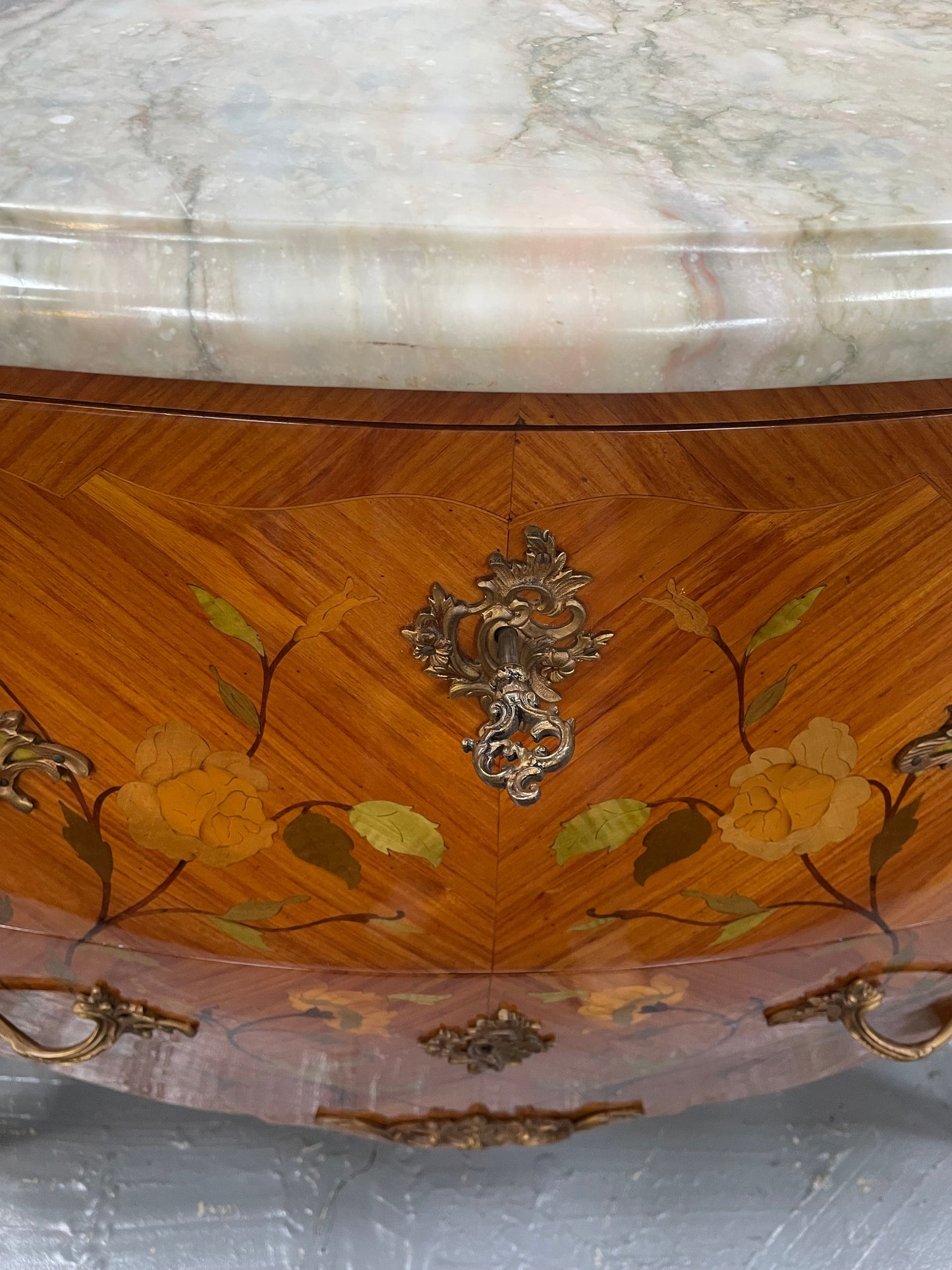 Stunning French Louis XV Style Kingwood Marquetry Inlaid Two Drawer Commode