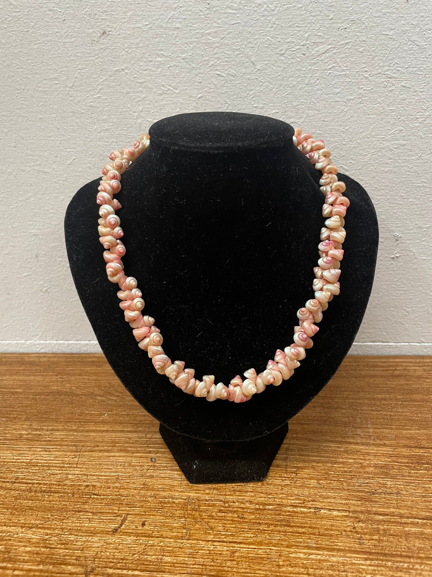 Antique Tasmanian Trochus Iridescent Pink Shell Necklace