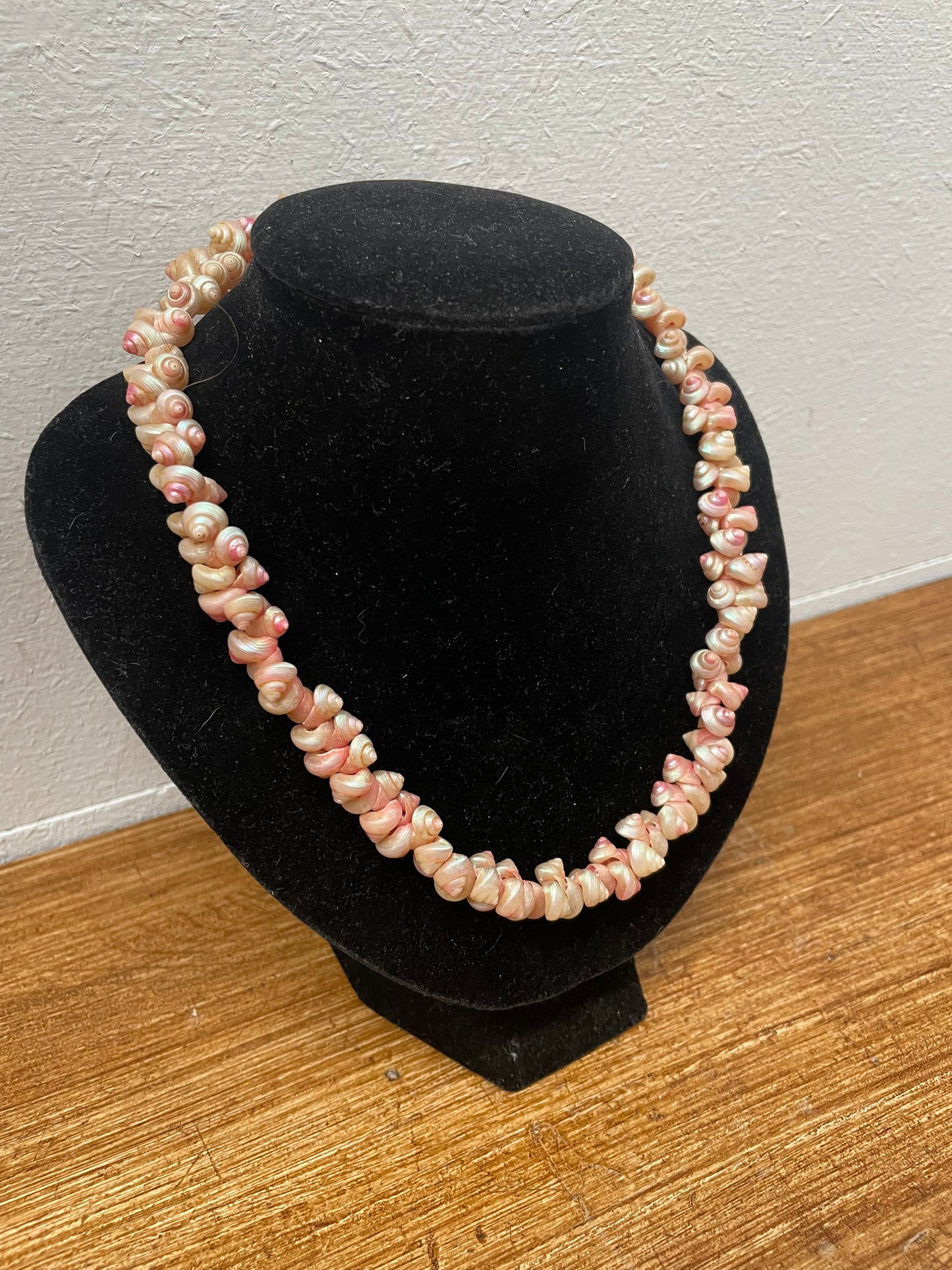 Antique Tasmanian Trochus Iridescent Pink Shell Necklace
