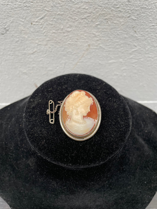 Vintage Hand Carved Shell Cameo Set In Silver