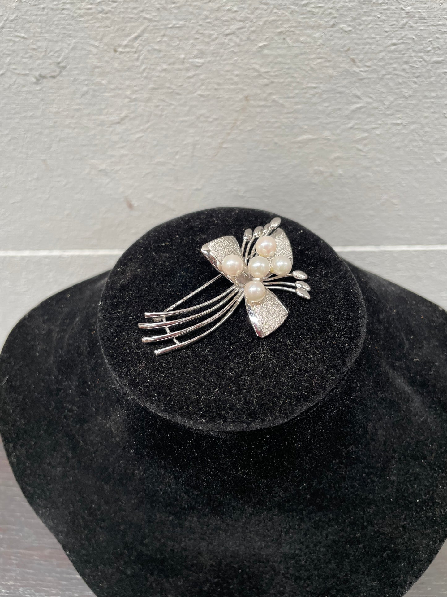 Vintage Silver & Pearl Brooch