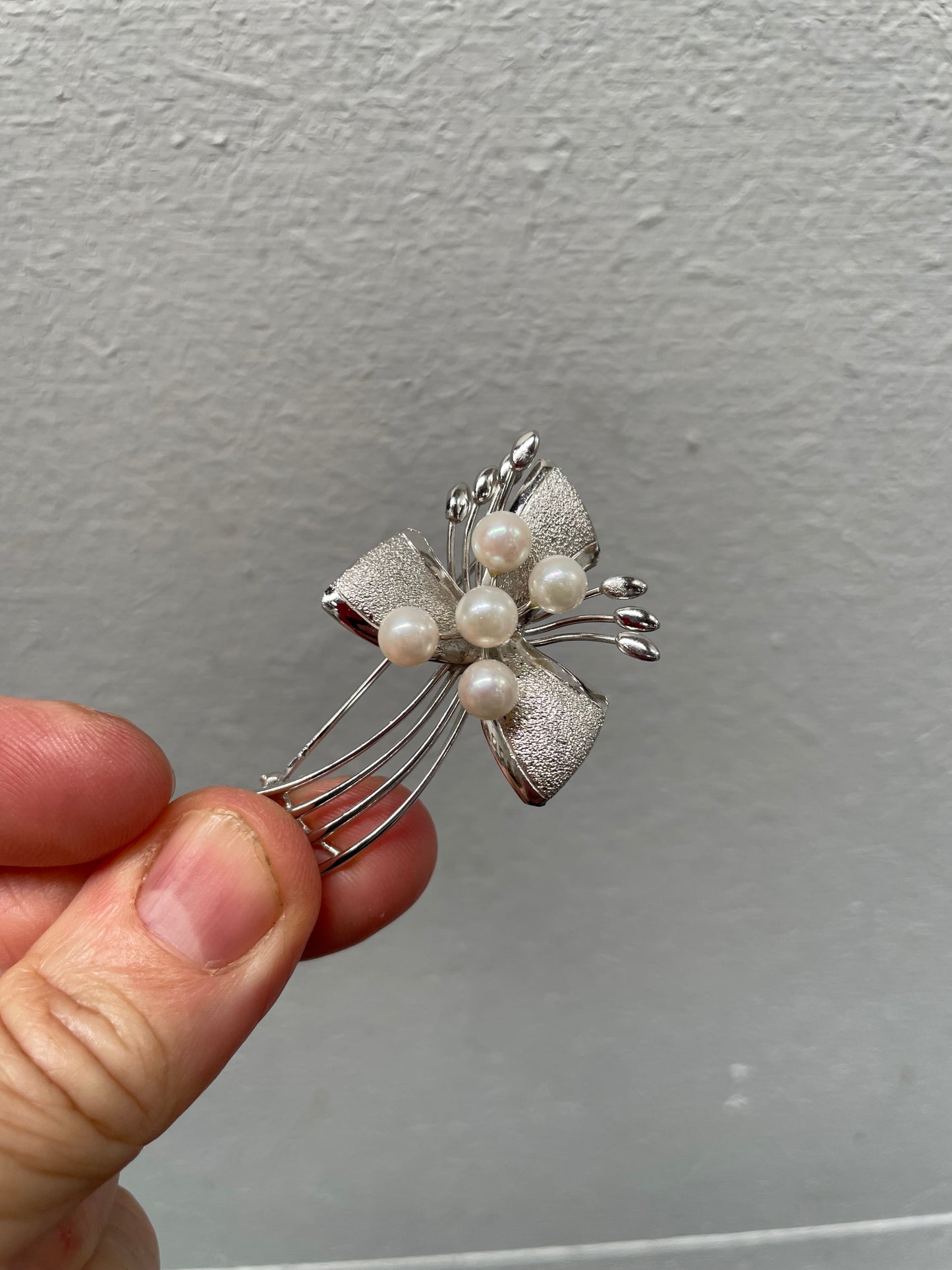 Vintage Silver & Pearl Brooch