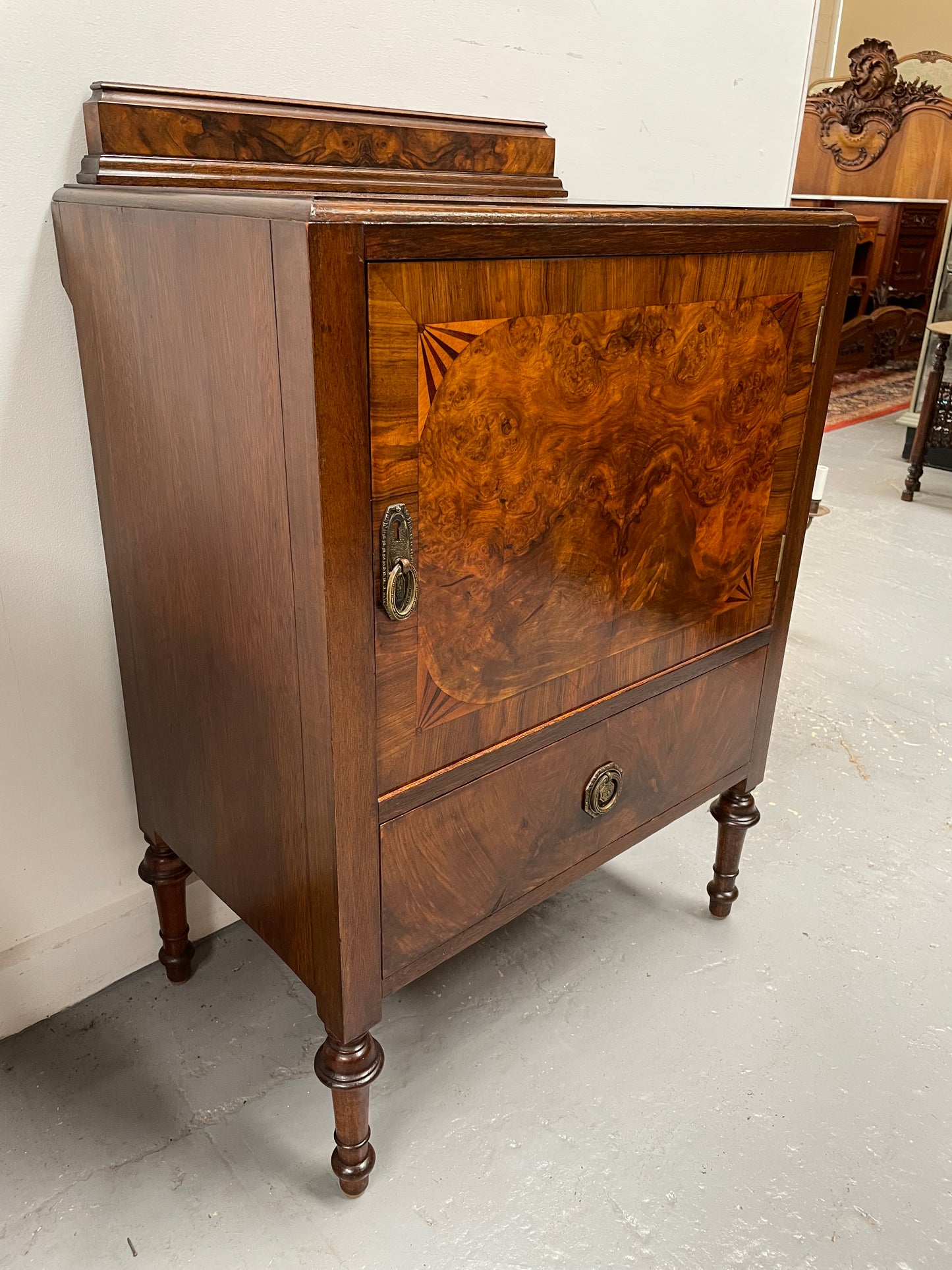 Attractive Inlaid Walnut Side Cabinet