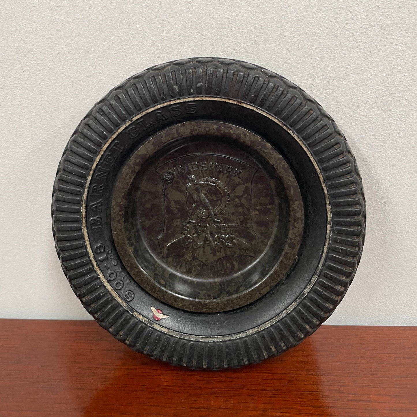 Vintage 1915 Barnet Glass Bakelite tyre ashtray