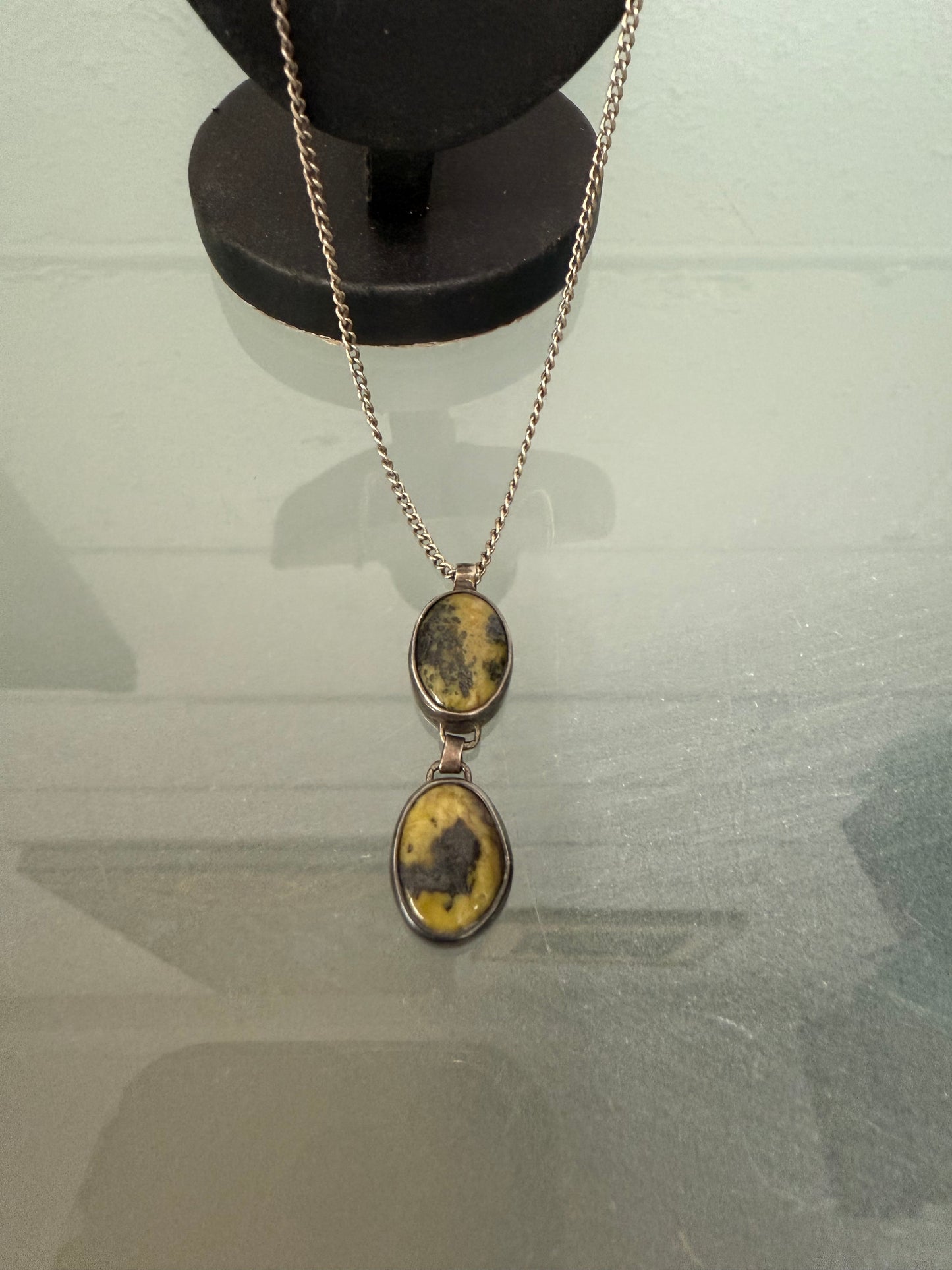 Vintage Moss Agate & Silver Pendant With Chain.