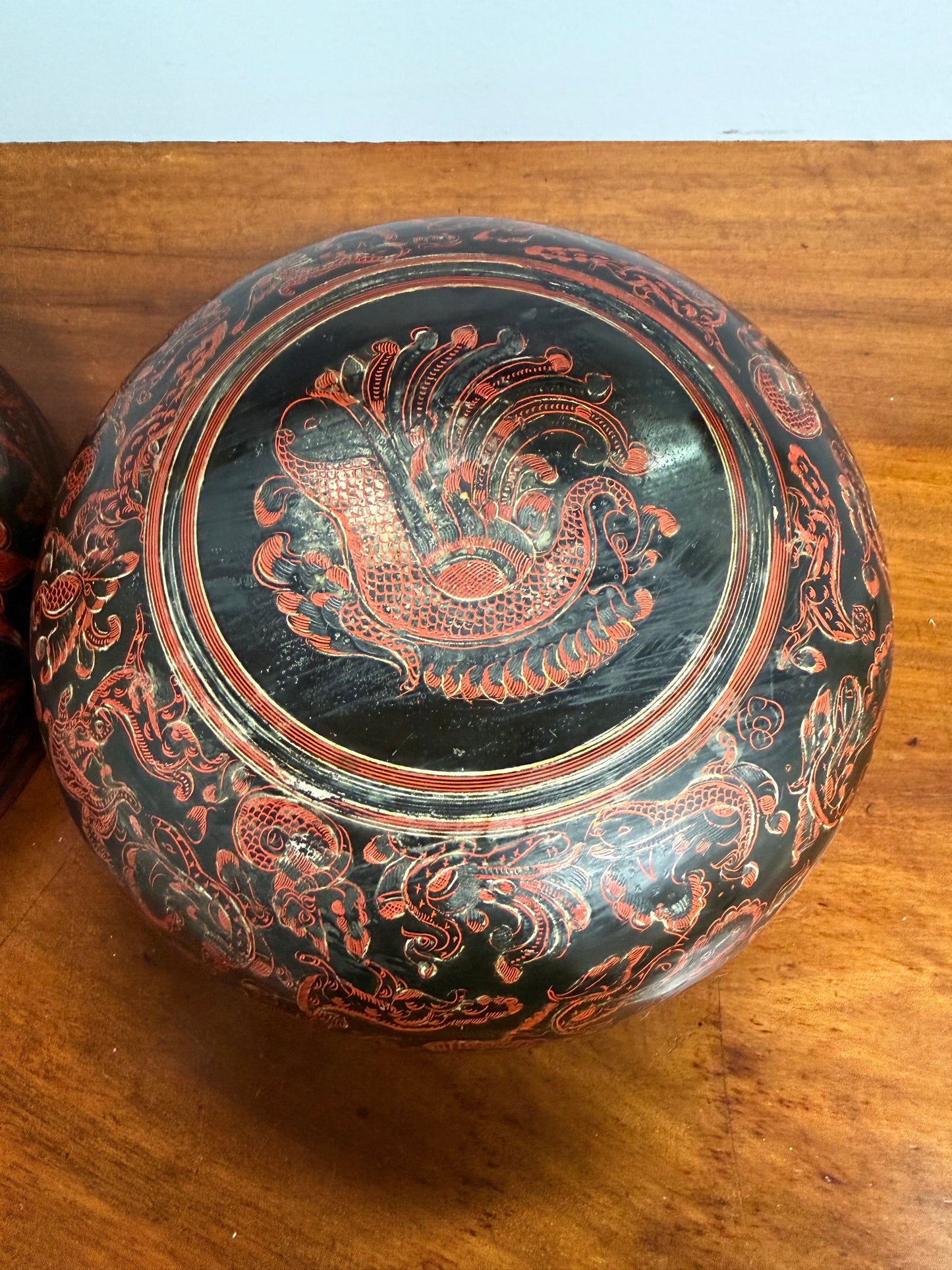 Antique Burmese/Myanmar Lacquer-Ware Round Box