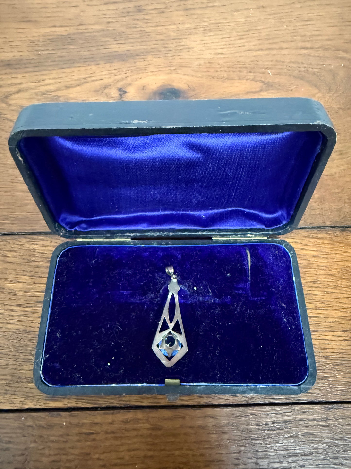 Vintage 9ct Silver Lined Pendant With Blue Stone