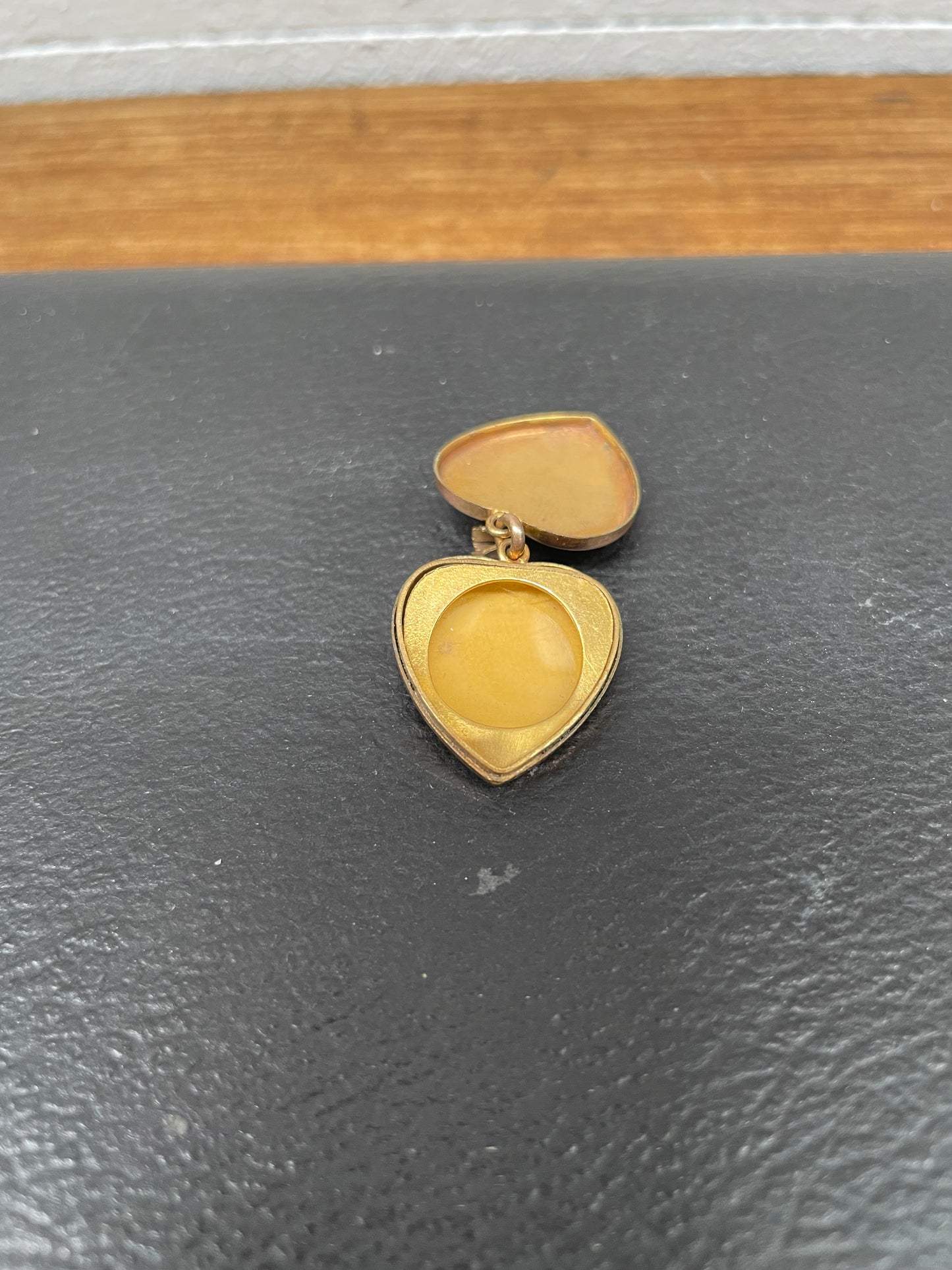 Vintage 9ct Lined Rose Gold Locket