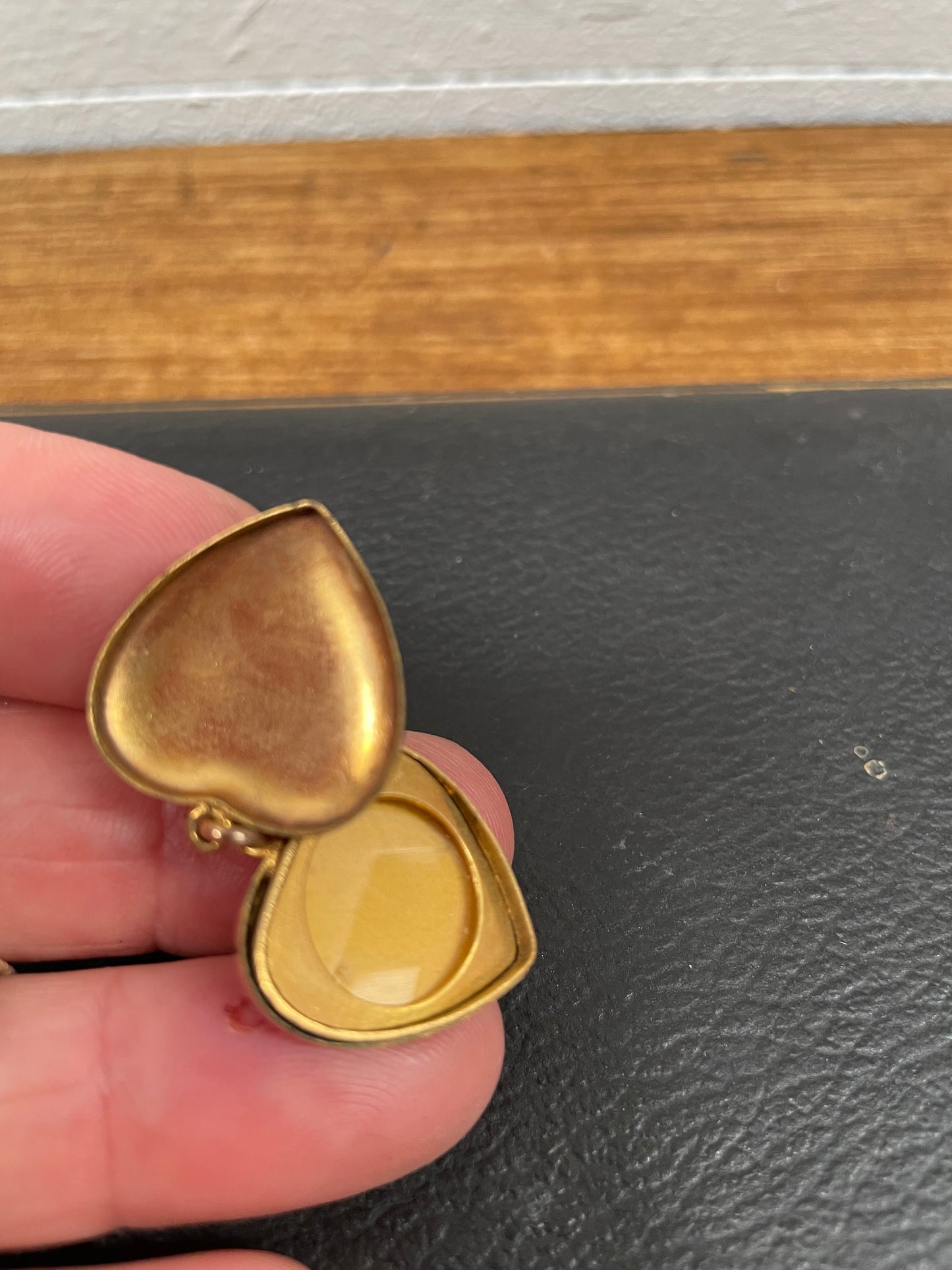 Vintage 9ct Lined Rose Gold Locket