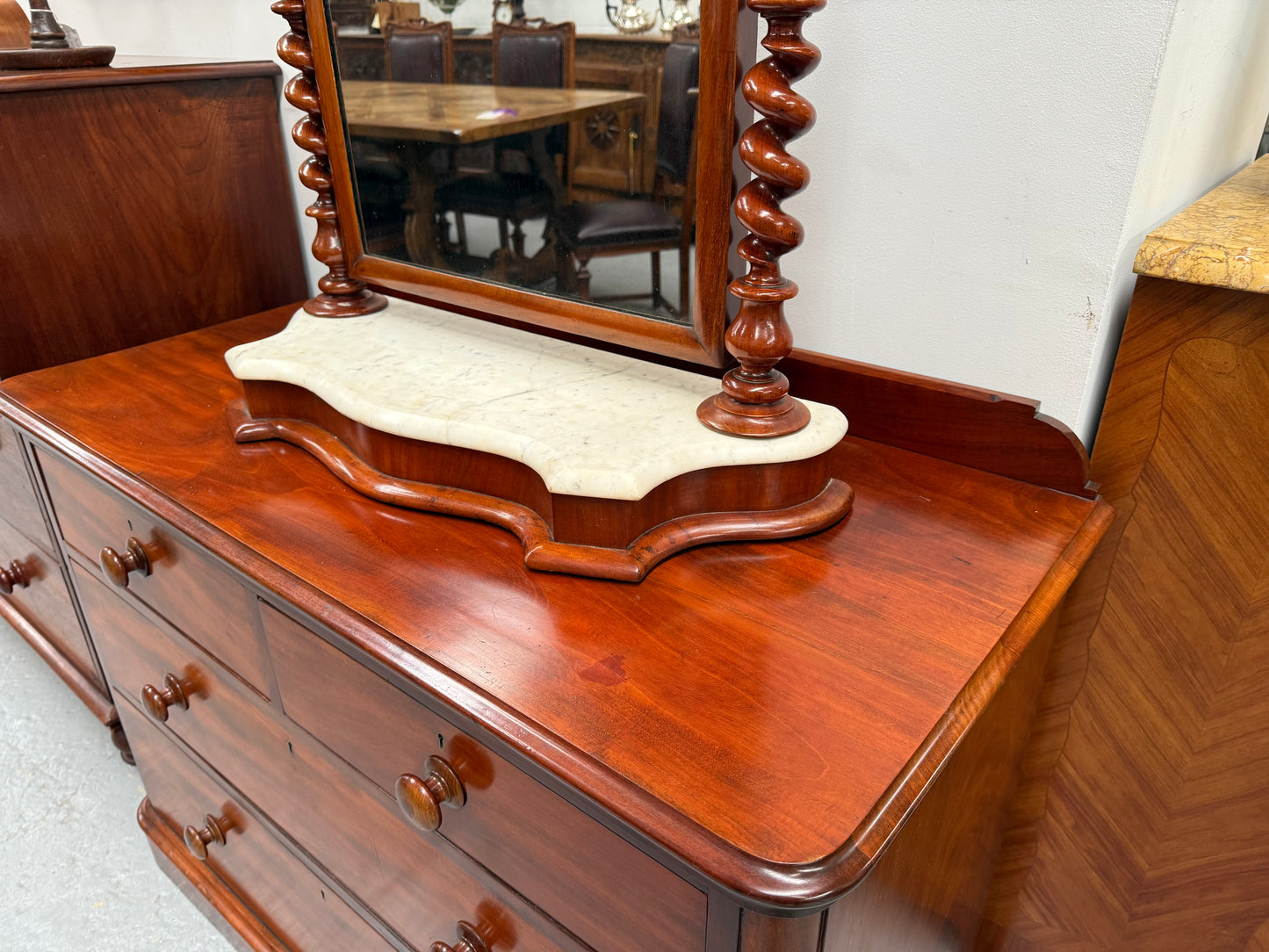 Lovely Four Drawer Mahogany Chest of Drawers