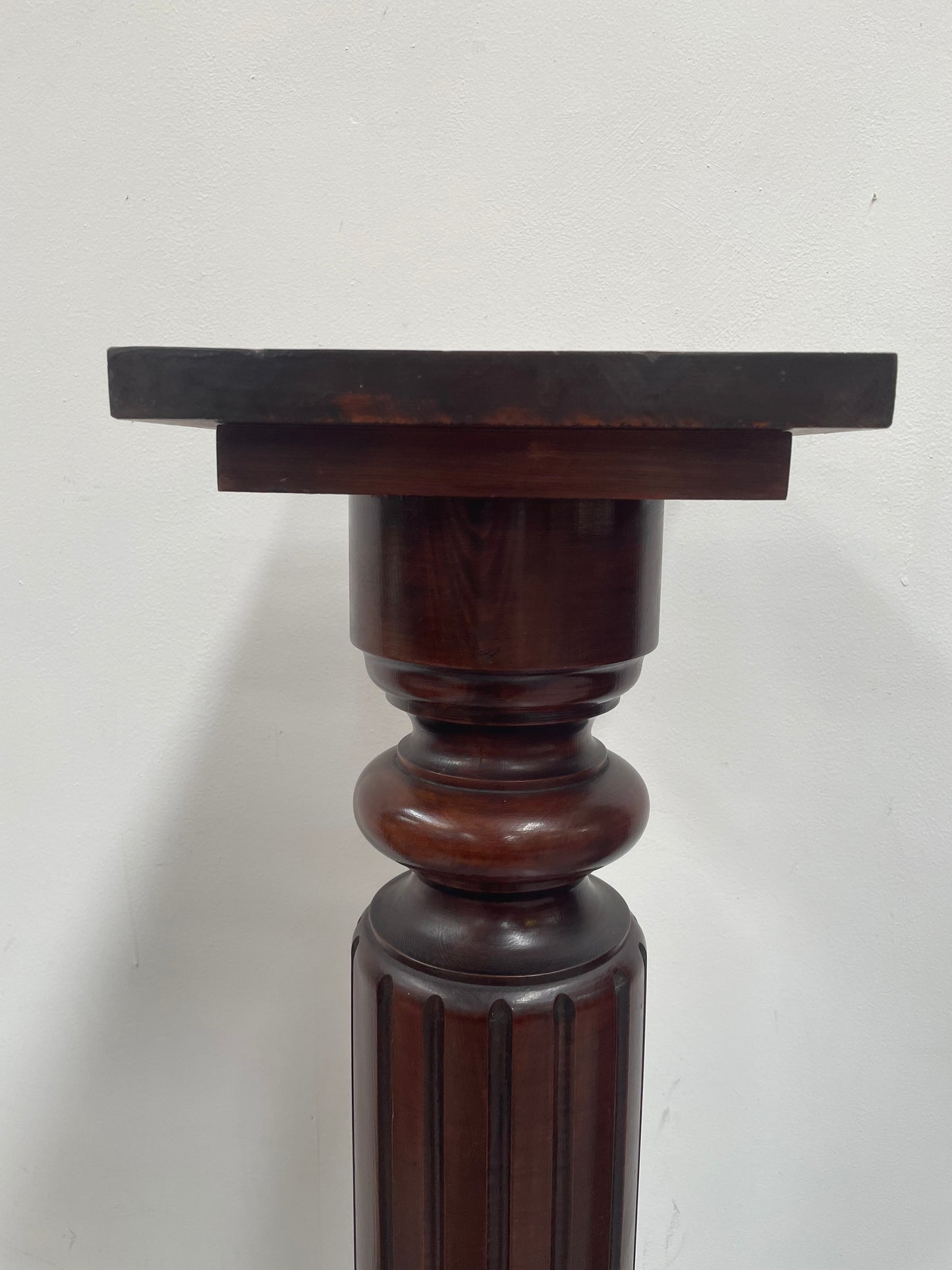 Solid Mahogany Fluted Column Pedestal