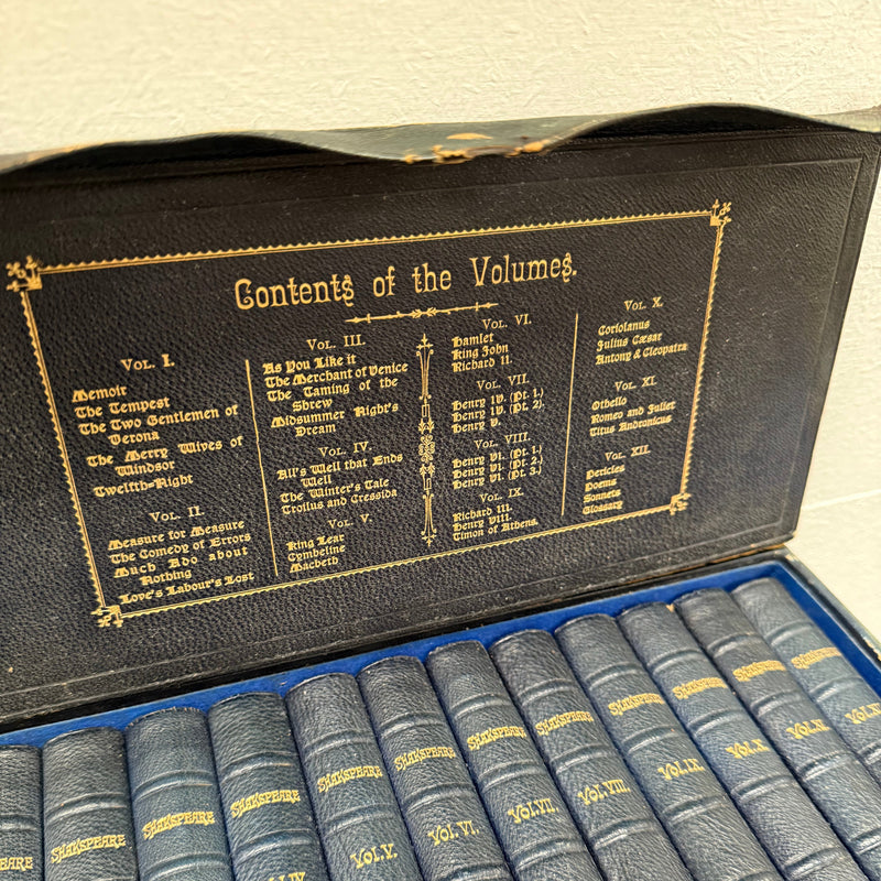 Rare Set of the Complete Works of Shakespeare 12 Volumes in Leather Presentation Case