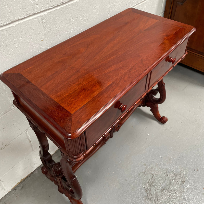 Superb Vintage Colonial Style Mahogany Hall Table Circa:1970's