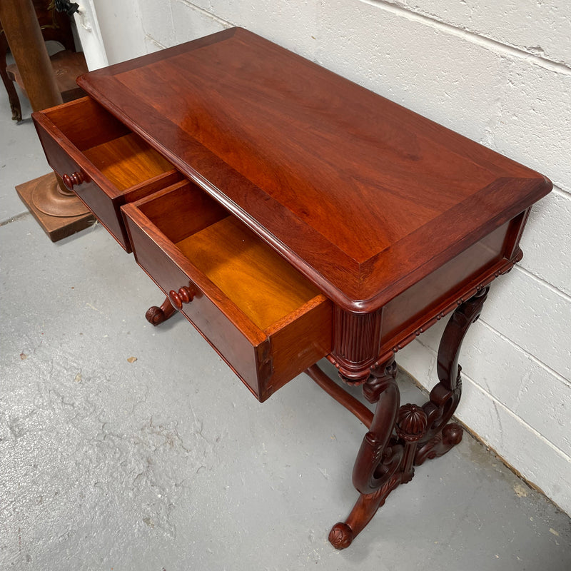 Superb Vintage Colonial Style Mahogany Hall Table Circa:1970's