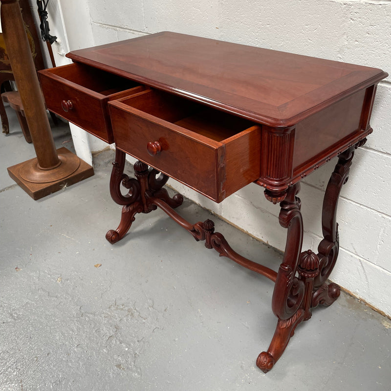 Superb Vintage Colonial Style Mahogany Hall Table Circa:1970's