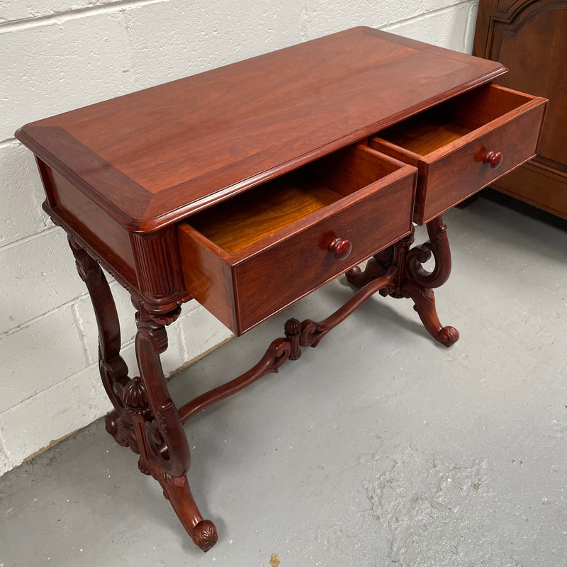 Superb Vintage Colonial Style Mahogany Hall Table Circa:1970's