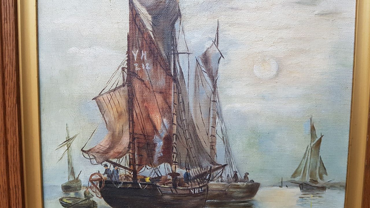 <span style="font-size: 0.875rem;">An Edwardian "Ship Scene" oil on canvas painting, framed in a timber frame. Sourced locally and </span><span style="font-size: 0.875rem;">in good original condition.</span>