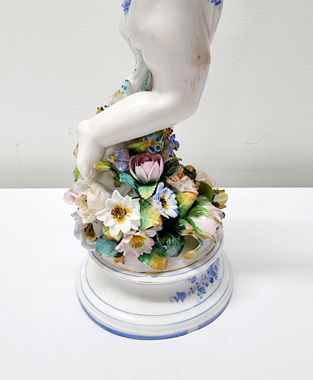 Stunning pair of Victorian Sitzendorf figurines of "Summer & Spring". They have been sourced locally and are in good "as found condition" with some minor wear and tear. Please view photos as they help form part of the description.