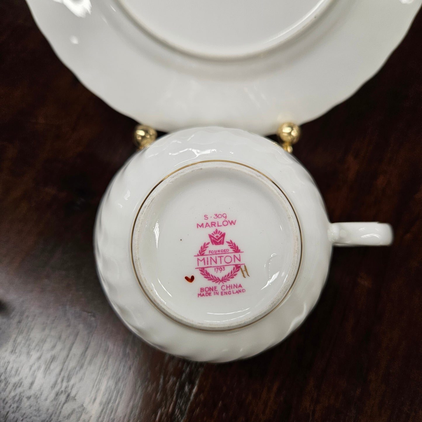 Minton England, Marlowe Pattern, 24 Piece Coffee/Tea Service
