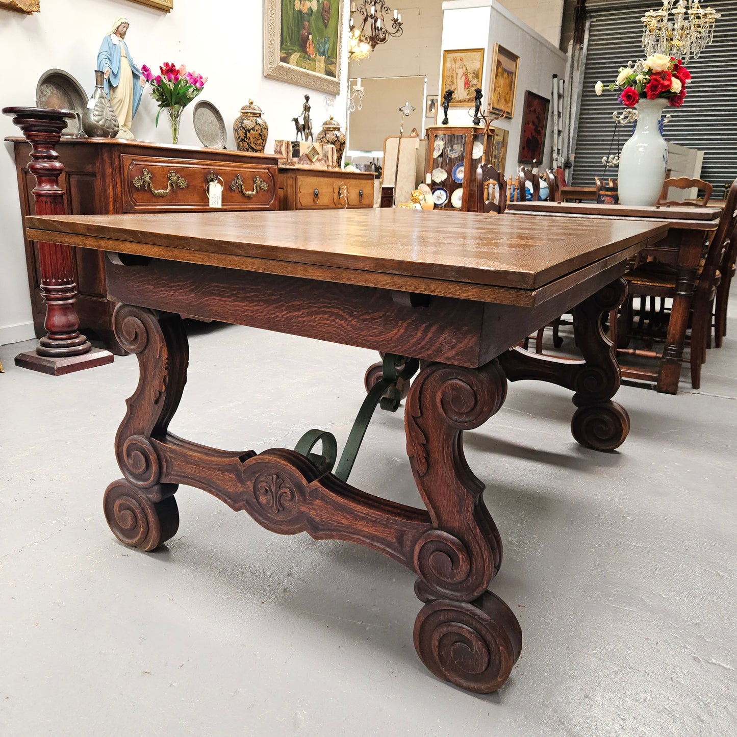 Beautiful French Oak Spanish Style Extension Dining Table