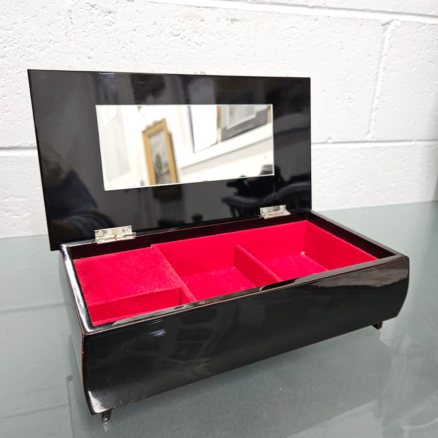 Vintage Lacquer Jewellery Box