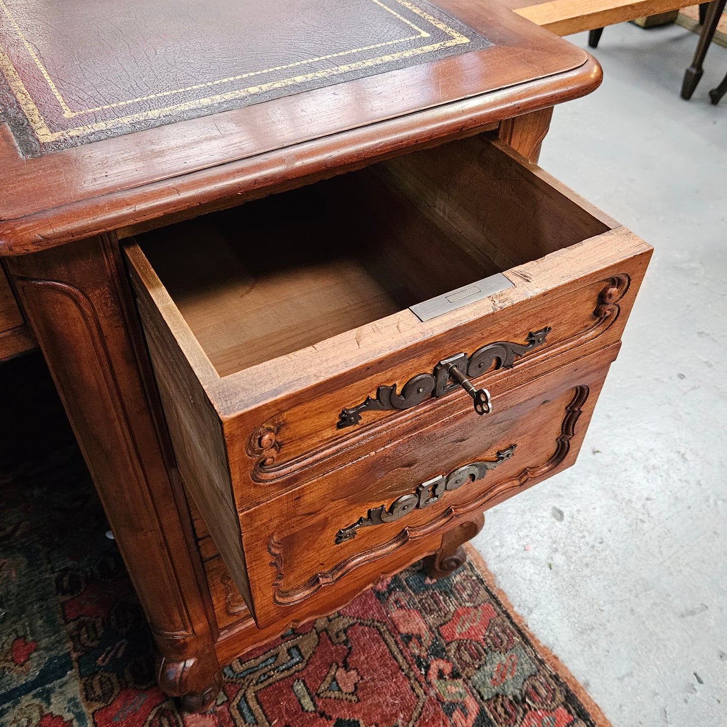 Stunning French Louis XV Style Leather Top Desk