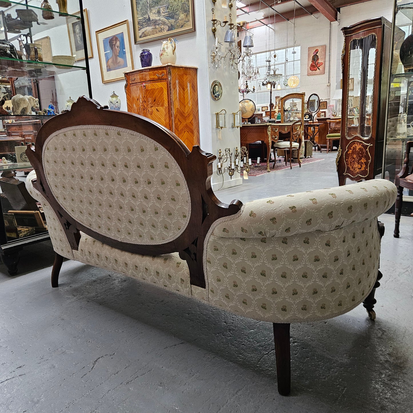 Victorian Walnut Double Ended Chaise Lounge