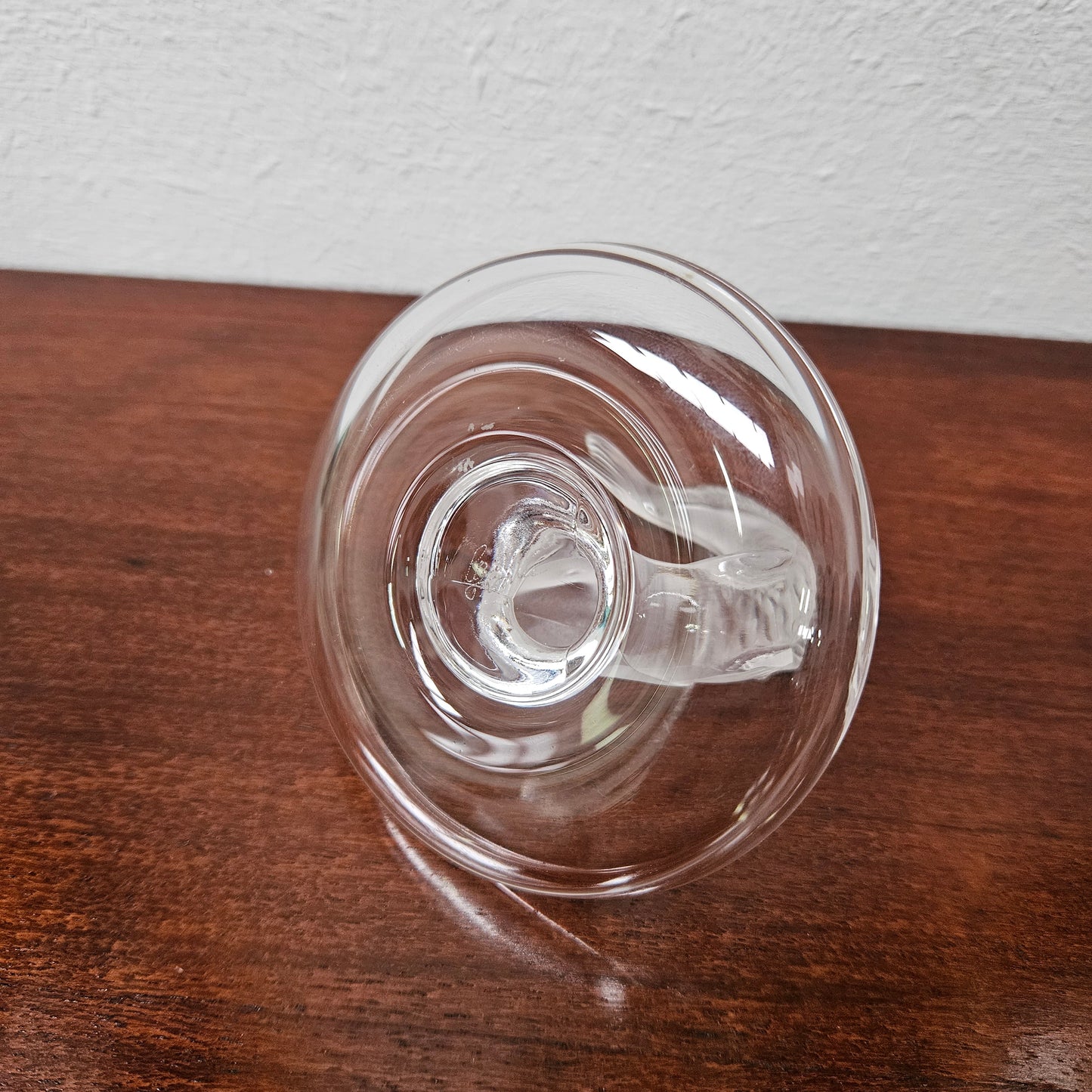 Beautiful condition Lalique French koi fish ring/pin tray. Please view photos as they form part of the description.