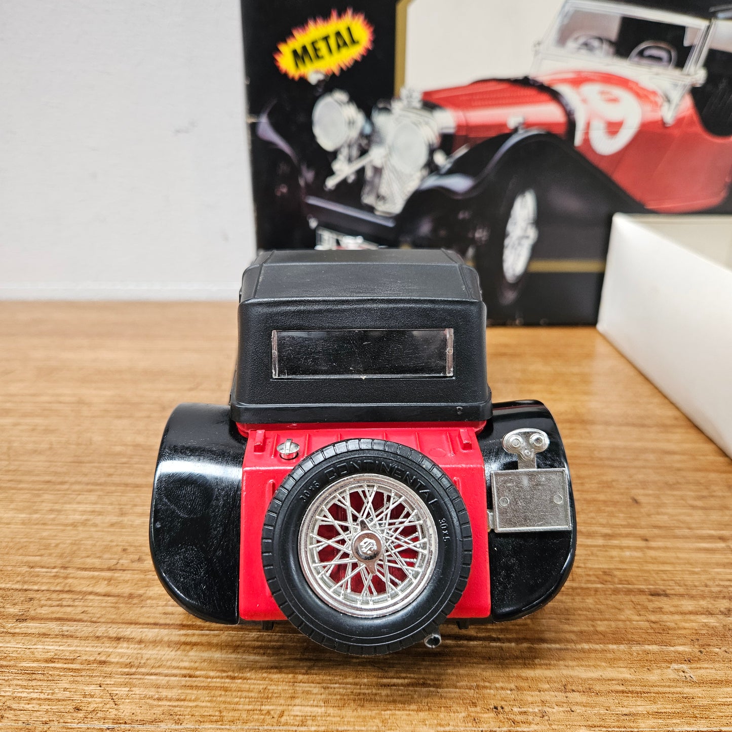 Vintage Boxed (Original) 1:18 Burago Jaguar SS100 Targa Florio Kit